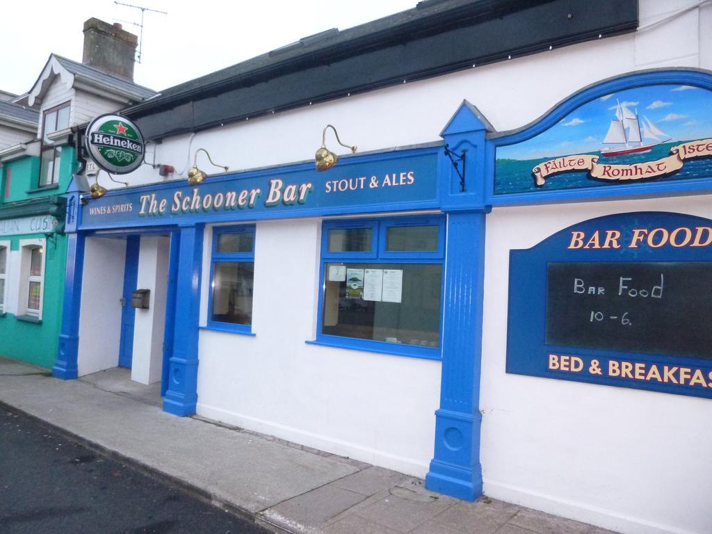 The Schooner Tavern Ballycotton Eksteriør billede